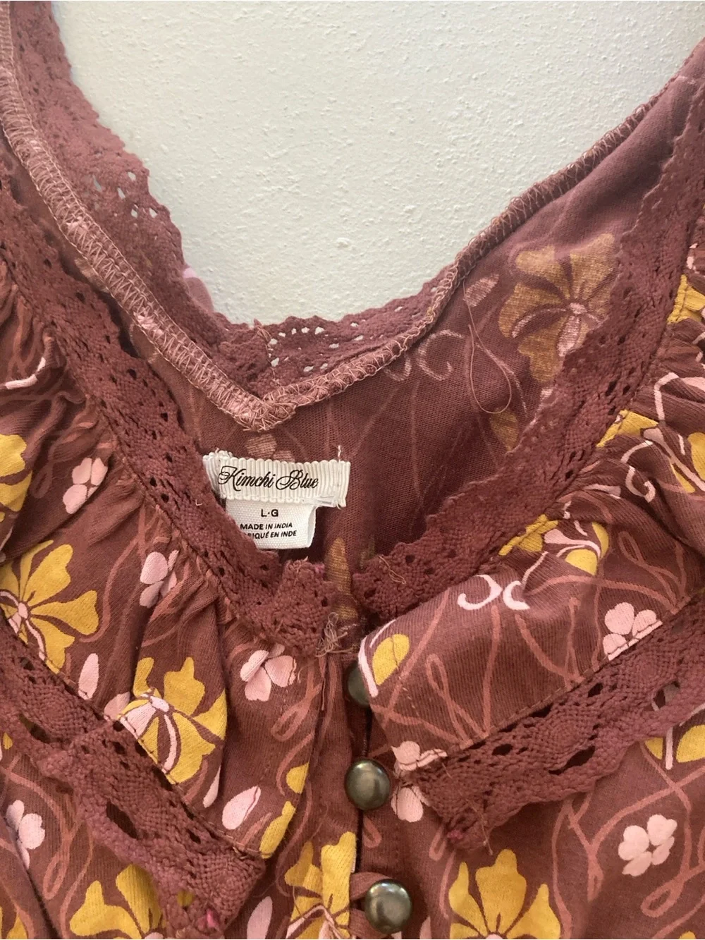 Kimchi Blue Ariel Ruffle Tank Top Brown Floral Boho Blouse Urban Outfitters L - Picture 2 of 16